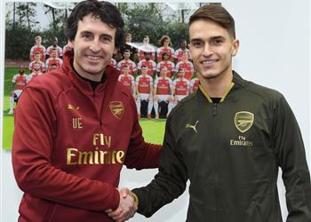 إيمري يعلق على انتقال دينيس سواريز لآرسنال