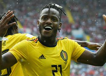 تشيلسي يعلق مصير باتشواي حتى الساعات الأخيرة من الميركاتو