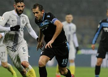 لاتسيو يطيح بإنتر ميلان من كأس إيطاليا بمباراة دراماتيكية ويتأهل لنصف النهائي