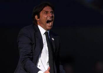 المدير الرياضي لإنتر ينفي تواصل النادي مع كونتي