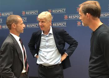 باريس سان جيرمان يفكر في تعيين آرسين فينجر مديرا رياضيا للفريق