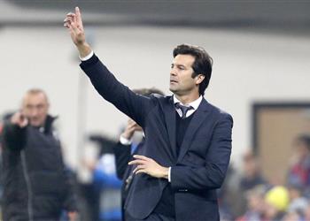 سولاري يعلن قائمة ريال مدريد لمواجهة ديبورتيفو ألافيس بالدوري الإسباني