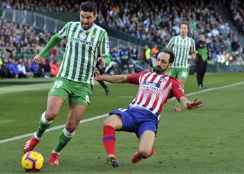 خوانفران بعد الهزيمة من بيتيس نشعر بحزن مضاعف بسبب برشلونة