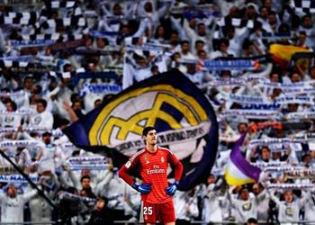 كورتوا يدافع عن نفسه بشأن تصريحاته تجاه أتليتكو ويشبه فينيسيوس بهازارد