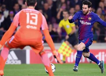 كورتوا ميسي هو جمال كرة القدم واتمنى ان يشارك في الكلاسيكو