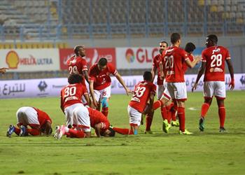 بالفيديو الأهلي يقتنص فوز ا ثمين ا من إنبي في الدوري المصري