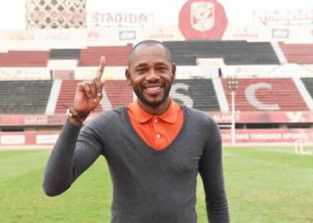 صورة جيلبرتو يظهر في الأهلي قبل مباراة حرس الحدود