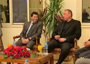 وزير الرياضة والخطيب يفتتحان صالة الكاراتيه بمقر الأهلي