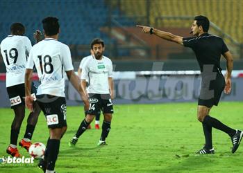 منها الهدف الملغي الشناوي يحلل 3 قرارات لحكم مباراة الأهلي وحرس الحدود