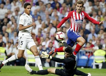 موعد والقناة الناقلة ومعلق مباراة ريال مدريد وأتليتكو مدريد بالدوري الإسباني