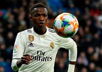 نجم ريال مدريد السابق فينيسيوس بحاجة لمزيد من الوقت