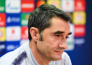 رد غريب من فالفيردي على أنباء استمراره مع برشلونة