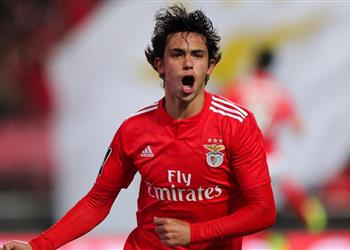 كريستيانو رونالدو الجديد يشعل منافسة بين قطبي الليجا ومانشستر يونايتد