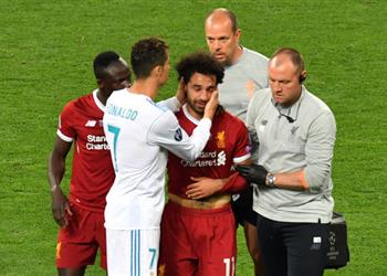 يوفنتوس يستهدف محمد صلاح بعرض خرافي لخلافة ديبالا