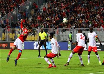 محمد عمارة لـ بطولات منافس الأهلي ضعيف و الشحات لم يقدم ما يستحق الـ200 مليون