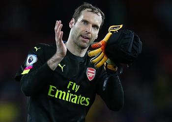 تشيك أتمنى التتويج بالدوري الأوروبي مع آرسنال قبل الاعتزال