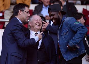 أولاس يرد على تصريحات مبابي بشأن مباراة برشلونة وليون