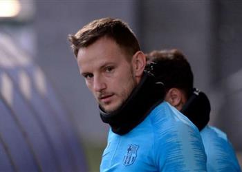 برشلونة يؤجل حسم مصير راكيتيتش للصيف