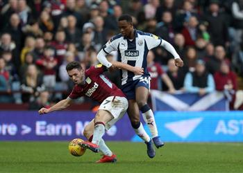 أحمد حجازي يشارك في فوز وست بروميتش على أستون فيلا