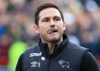 ميرسون لامبارد لا يصلح لتدريب تشيلسي حالي ا