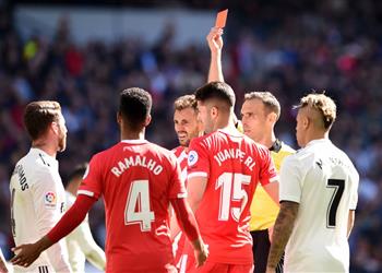 بالفيديو راموس يحقق رقم سلبي تاريخي بعد طرده أمام جيرونا في الدوري الإسباني