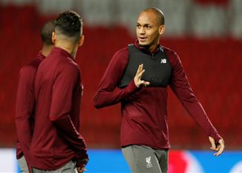 فابينيو مرشح لقيادة دفاع ليفربول أمام بايرن ميونخ بدوري الأبطال