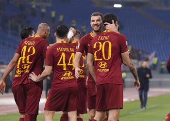 روما يتخطى بولونيا بثنائية في الكالتشيو