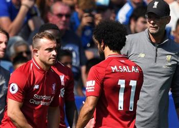 شاكيري يتجاهل محمد صلاح ويختار عدوه ضمن تشكيله للأفضل بالعالم