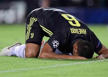 رسميا يوفنتوس يعلن فترة غياب سامي خضيرة