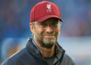 لاعب نابولي يكشف حقيقة تواصله مع ليفربول