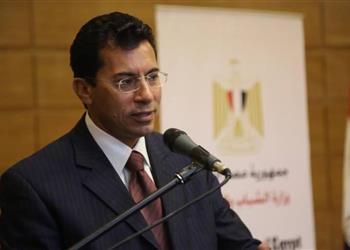 خاص وزير الرياضة يتدخل لإنهاء أزمة الأهلي واتحاد الكرة بشأن مباراة بيراميدز