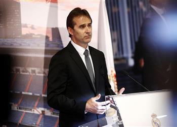 لوبيتيجي يدافع عن نفسه بشأن عدم اشراكه لفينيسيوس في ريال مدريد