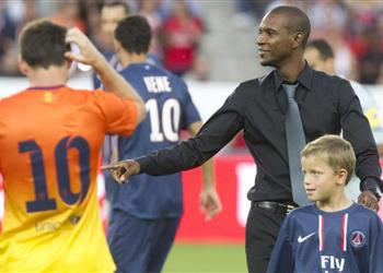 صراع جديد بين برشلونة وباريس سان جيرمان