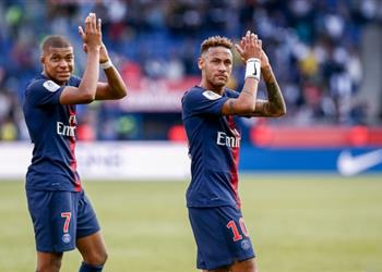 ناصر الخليفي نيمار ومبابي مستمران مع سان جيرمان بنسبة 2000