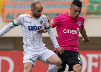 الهزيمة الخامسة توالي ا قاسم باشا يسقط أمام ألانيا سبور بمشاركة كريم حافظ وتريزيجيه