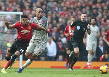 فيديو أربع إصابات متتالية في مباراة مانشستر يونايتد وليفربول