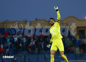 مدرب حراس الأهلي شخصية إكرامي ت ساعده على التألق وهذا موعد عودة محمد الشناوي