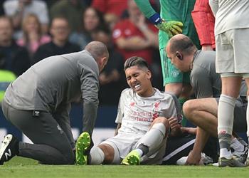 كلوب يعلق على إصابة فيرمينيو أمام مانشستر يونايتد و ليفربول إيكو تثير القلق