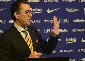 رد فعل غريب من برشلونة على ركلة جزاء كاسيميرو أمام ليفانتي