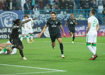 رئيس الاتحاد السكندري الهلال فريق أوروبي وليس عربي ا وسيتوج باللقب في هذه الحالة