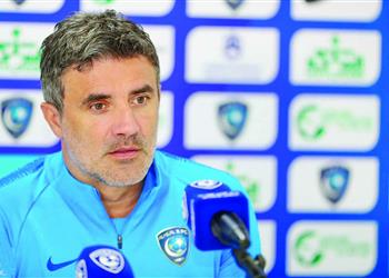 مدرب الهلال الخصوم يستهدفون إيقافنا وأرحنا بعض اللاعبين أمام الاتحاد