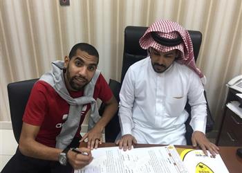 عاجل ورسمي ا مؤمن زكريا يعلن فسخ عقده مع أحد السعودي