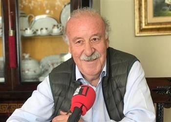 ديل بوسكي يختار الأفضل بين ميسي ورونالدو