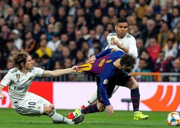 برشلونة على أعتاب رقم تاريخي في كلاسيكو الليجا