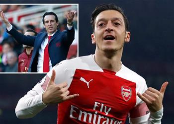 هل سيشارك أوزيل أساسي ا أمام توتنهام إيمري يوضح