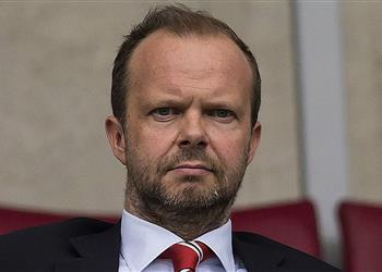 مانشستر يونايتد يجهز مبلغ ا ضخم ا لضم ثنائي بنفيكا