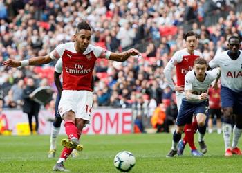 فيديو توتنهام يتعادل مع آرسنال بديربي مثير في غياب محمد النني