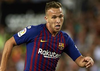 مدرب برشلونة هذا سبب الدفع بآرثر بالكلاسيكو وريال مدريد سيفتقد لجهود فاسكيز