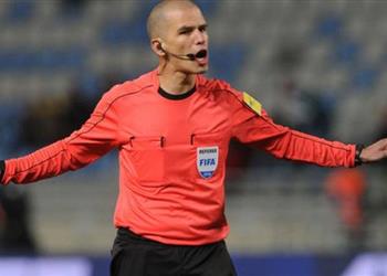 فيكتور جوميز حكم ا لمباراة الأهلي وفيتا كلوب في دوري أبطال إفريقيا
