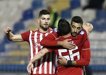 كوكا يشارك ويسجل في فوز أولمبياكوس على أبولون بالدوري اليوناني